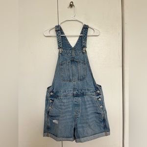 Old Navy Slouchy Straight Non-Stretch Jean Short Overalls for Women. Medium